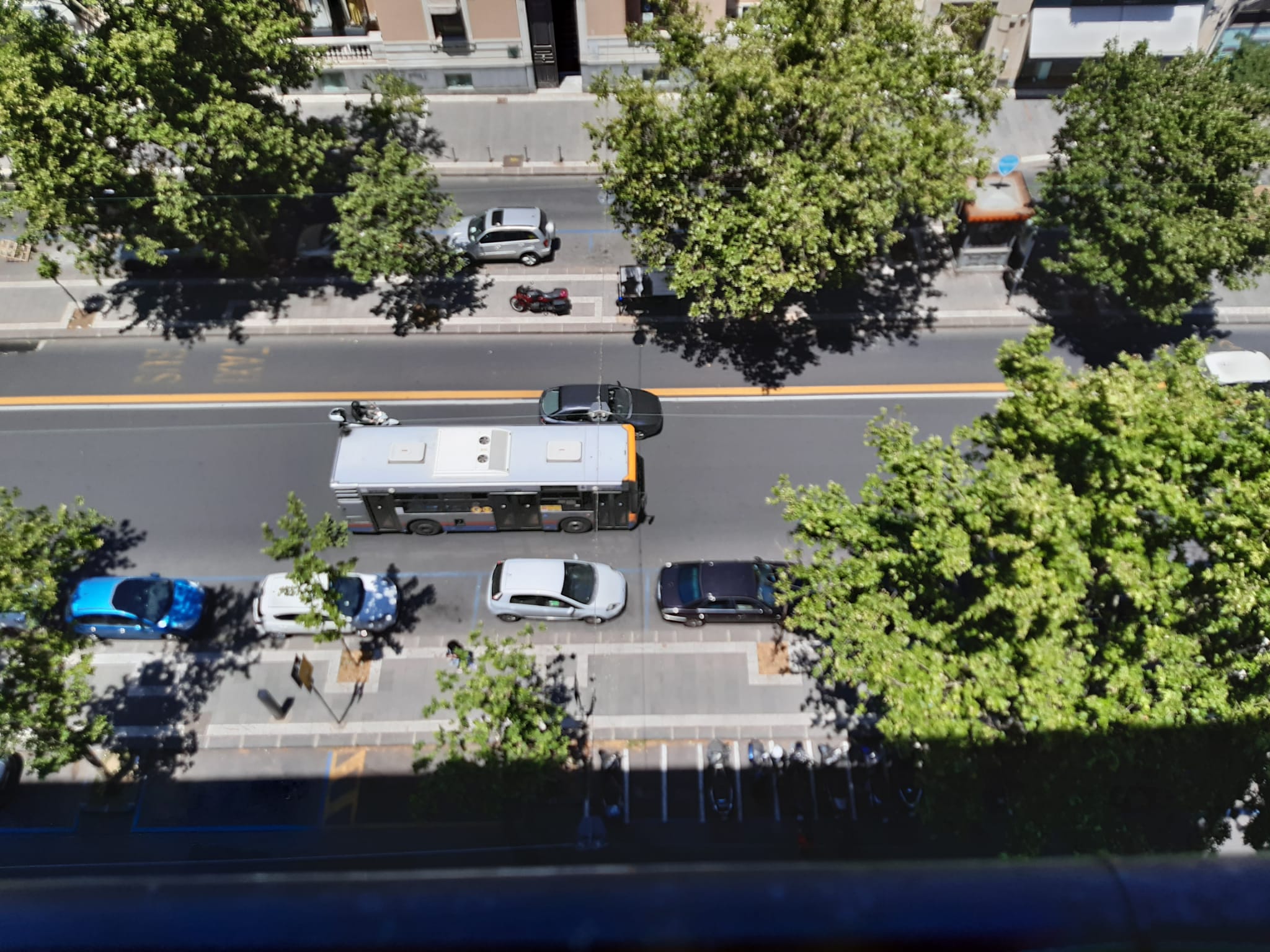 Catania, sui bus distanze impossibili da rispettare