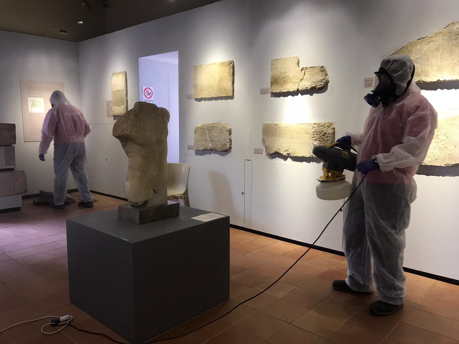 Fase2, Taormina con le stelle, Isola Bella e Naxos con il sole