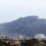 Tripoli, pioggia di razzi e vittime, probabili partenze di migranti