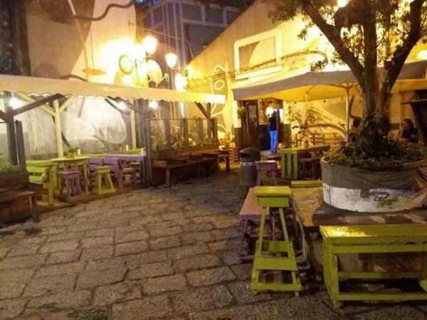 Catania, pub e ristoranti aperti fino all’una di notte ma no musica dal vivo