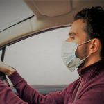 Fase 2, in auto sì, ma con mascherina e certificato