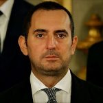 Il coming out dell’ex ministro Spadafora, “Sono omosessuale”