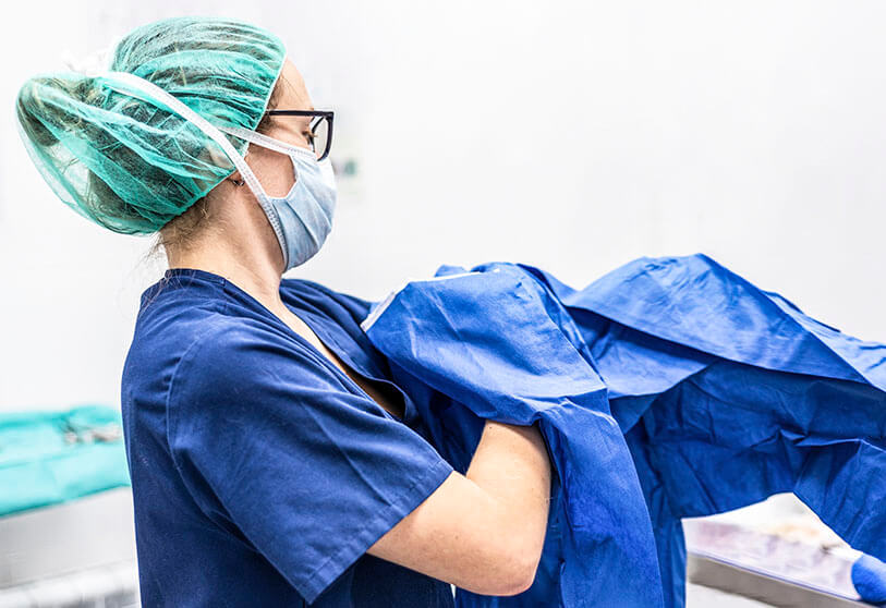 Necessario aumentare i protocolli di sicurezza anche per salvaguardare il personale sanitario