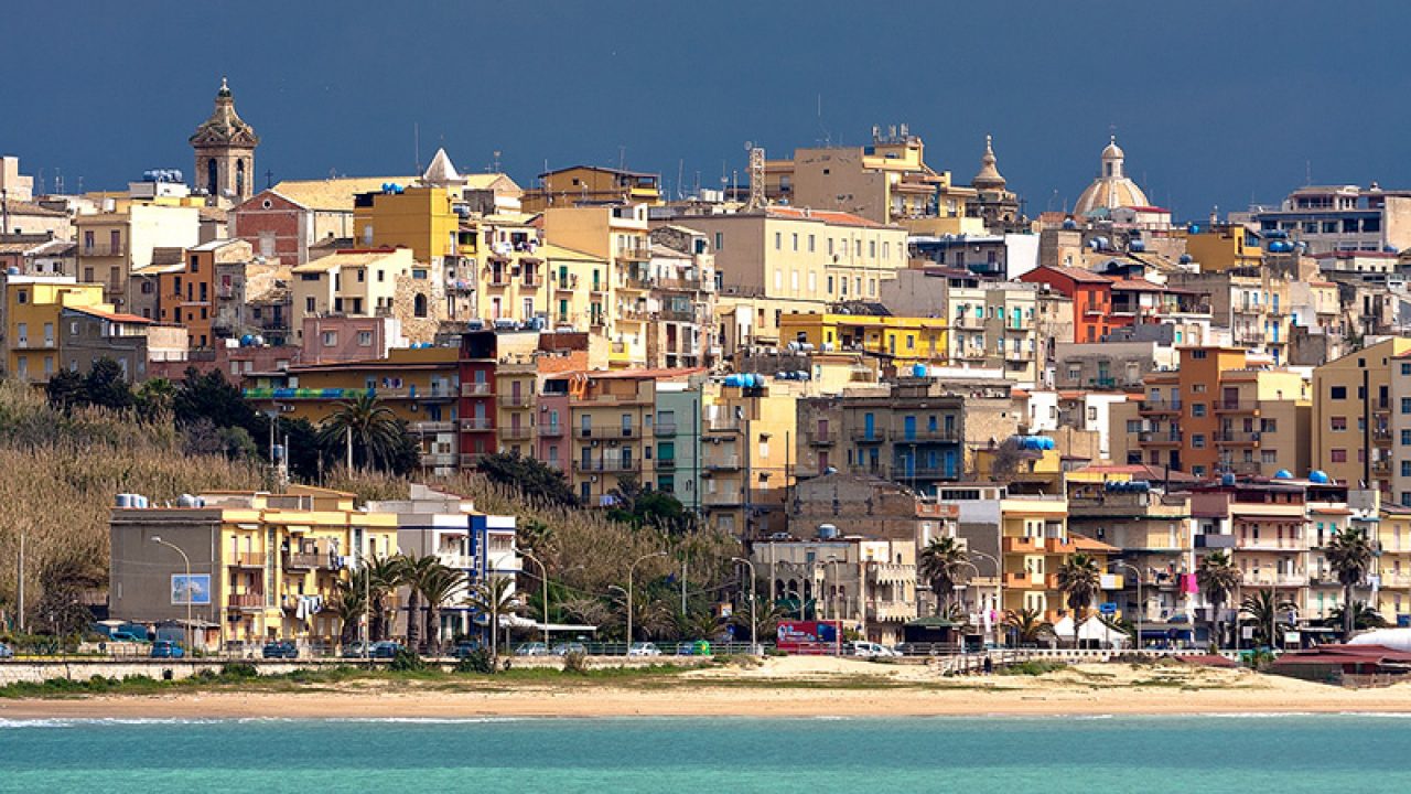 A Gela i primi scricchiolii in maggioranza