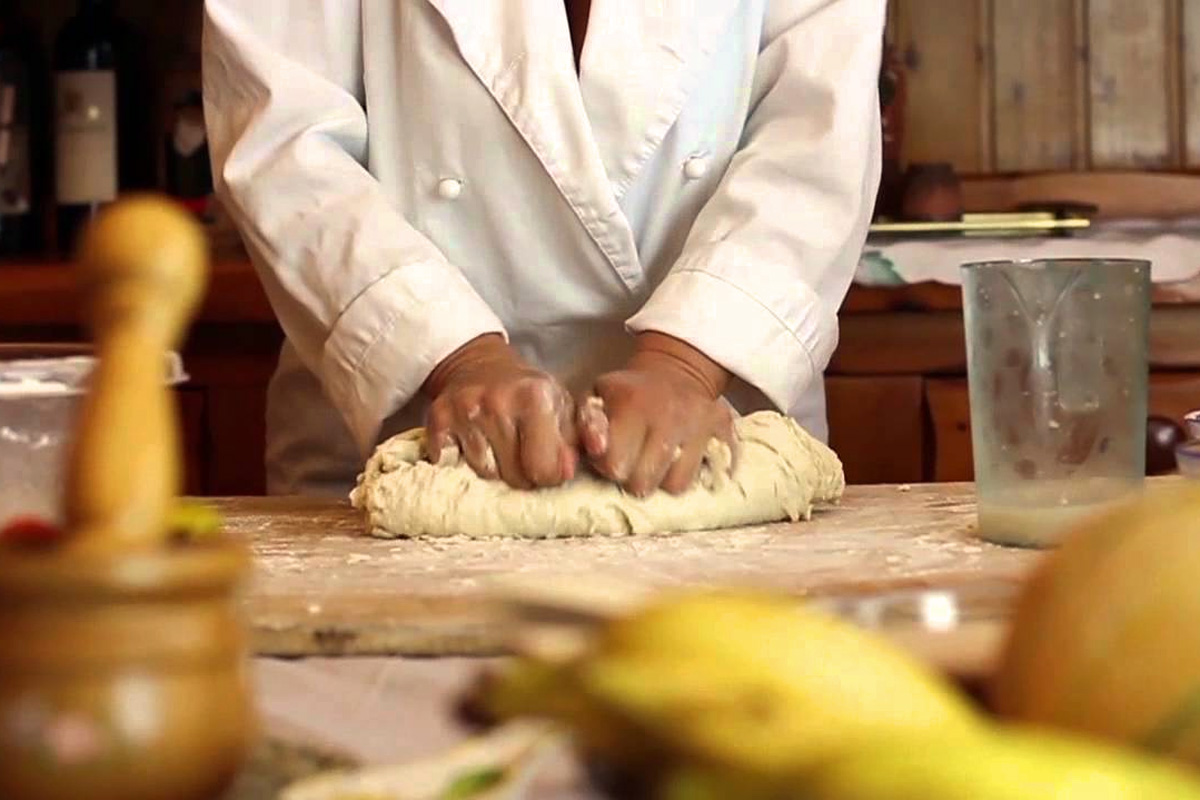Coronavirus, durante il lockdown italiani panettieri, pasticceri e pizzaioli