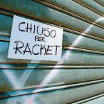 Mafia e burocrazia, i mostri che spaventano le imprese