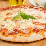 La pizza Margherita compie 131 anni ma le vendite sono in calo del 50%