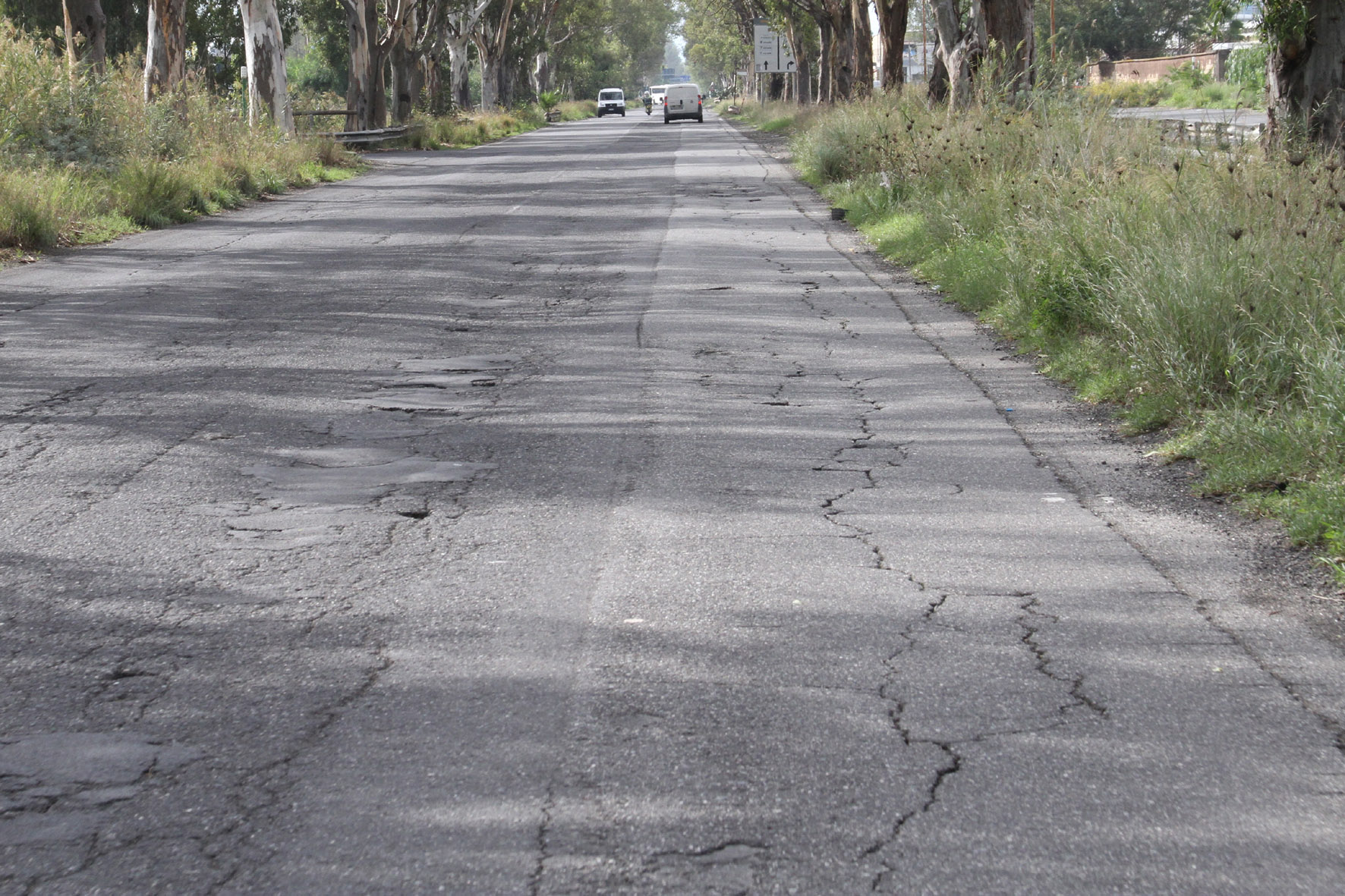 Catania, Zona industriale, lavori sull’illuminazione