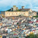 Flat tax al sette per cento, nuova vita per i borghi siciliani (e del Sud Italia) sino a ventimila abitanti