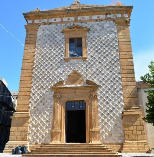 Chiesa San Vincenzo Ferreri di Aidone in utilizzo gratuito al Comune