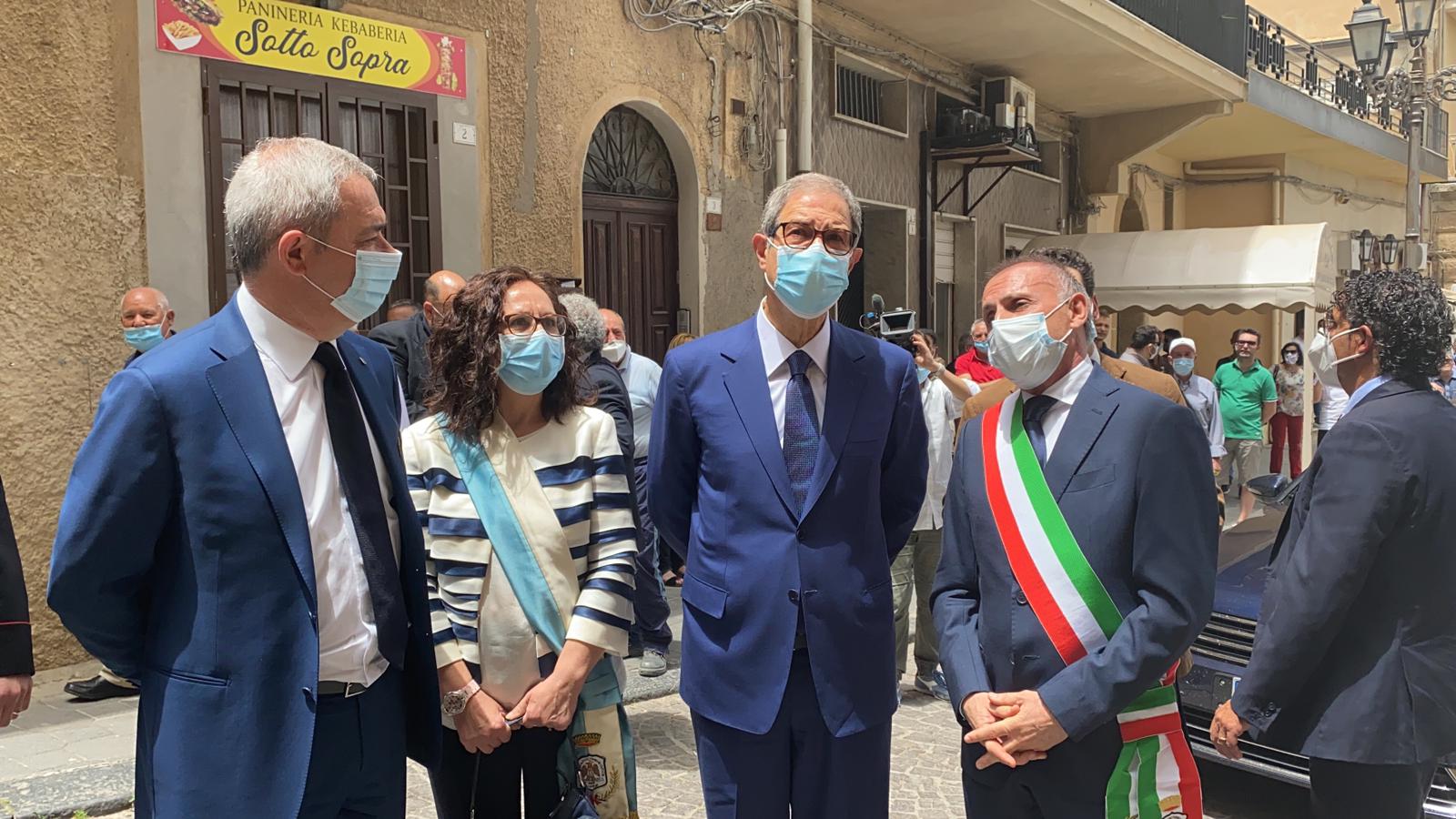 Butera, Musumeci in visita al Comune, “Il Borgo va restaurato”