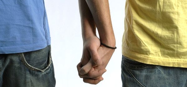 Nessun cittadino partecipa, salta serata su omofobia