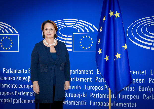 Sanità, Regimenti (Lega), “Ue promuova ricerca per diagnosi precoce fibromialgia”