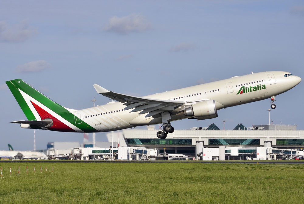 Alitalia, segnali di pace, “Nuovi voli da Catania e Palermo”