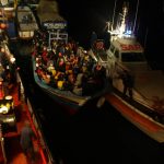 Lampedusa, notte di sbarchi, più di 500 i migranti soccorsi