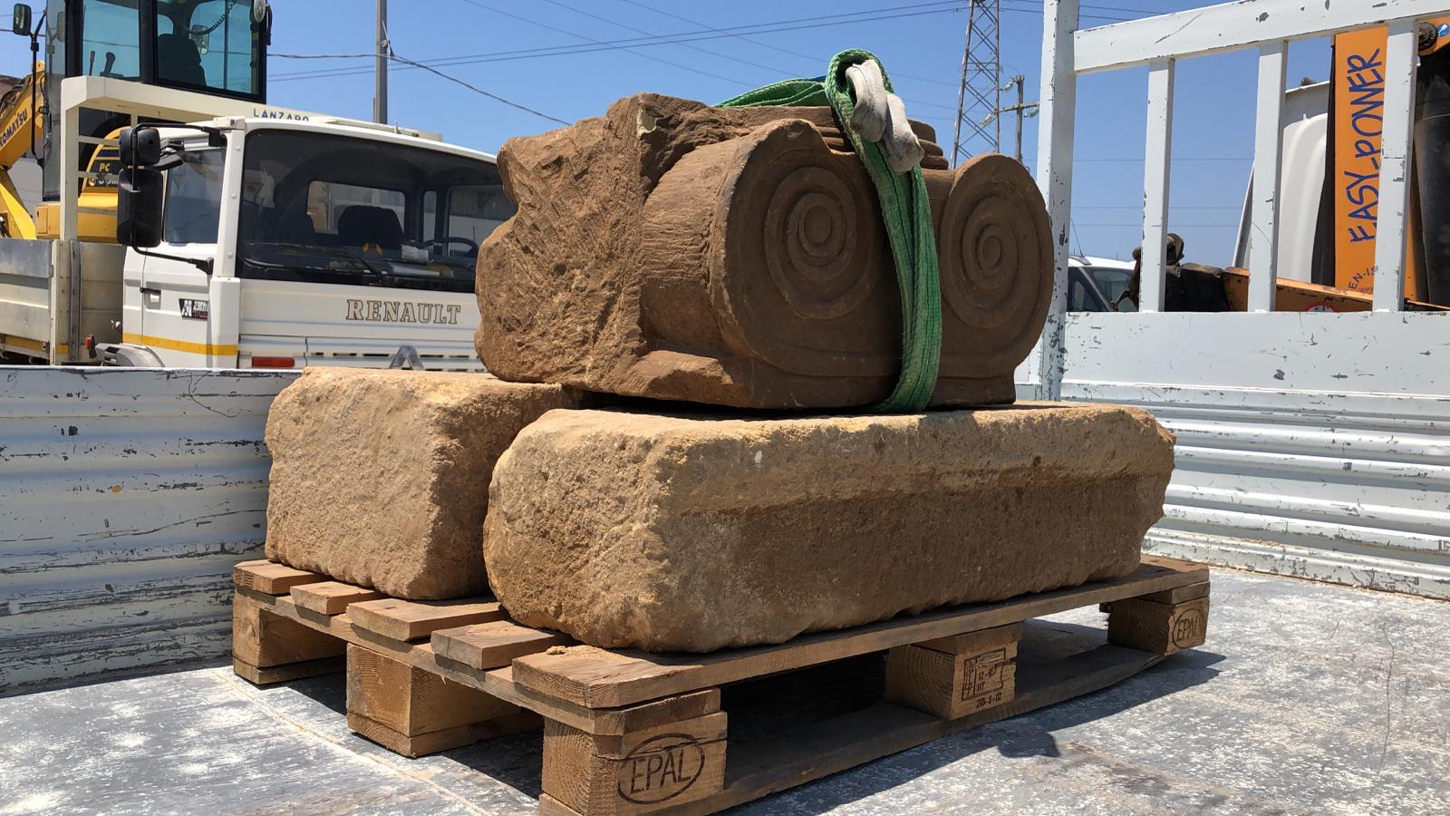 Capitello ionico trovato in un pozzo dell’area urbana di Gela