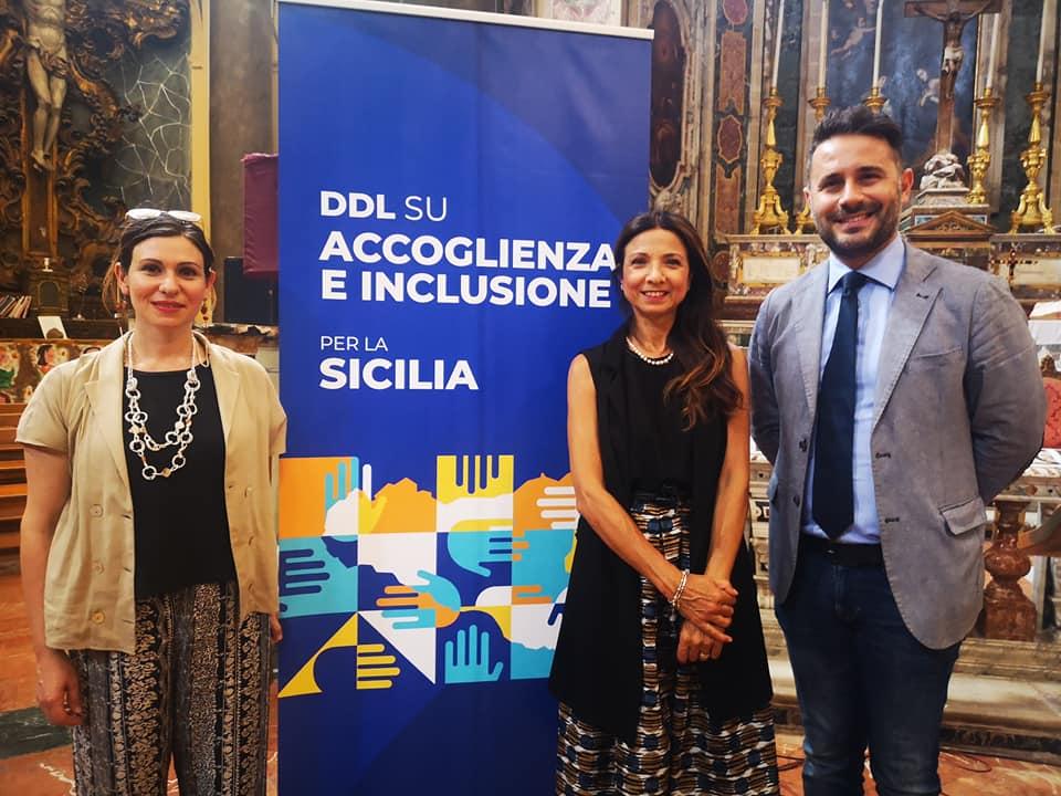 M5s, presentato Ddl su accoglienza ed inclusione sociale