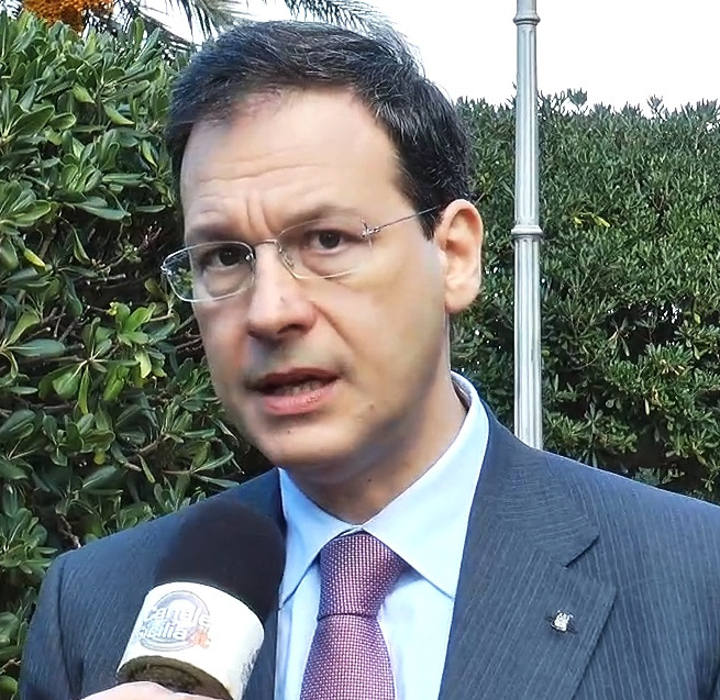 Ars, Lupo, con le variazioni di bilancio, tagli ai cittadini