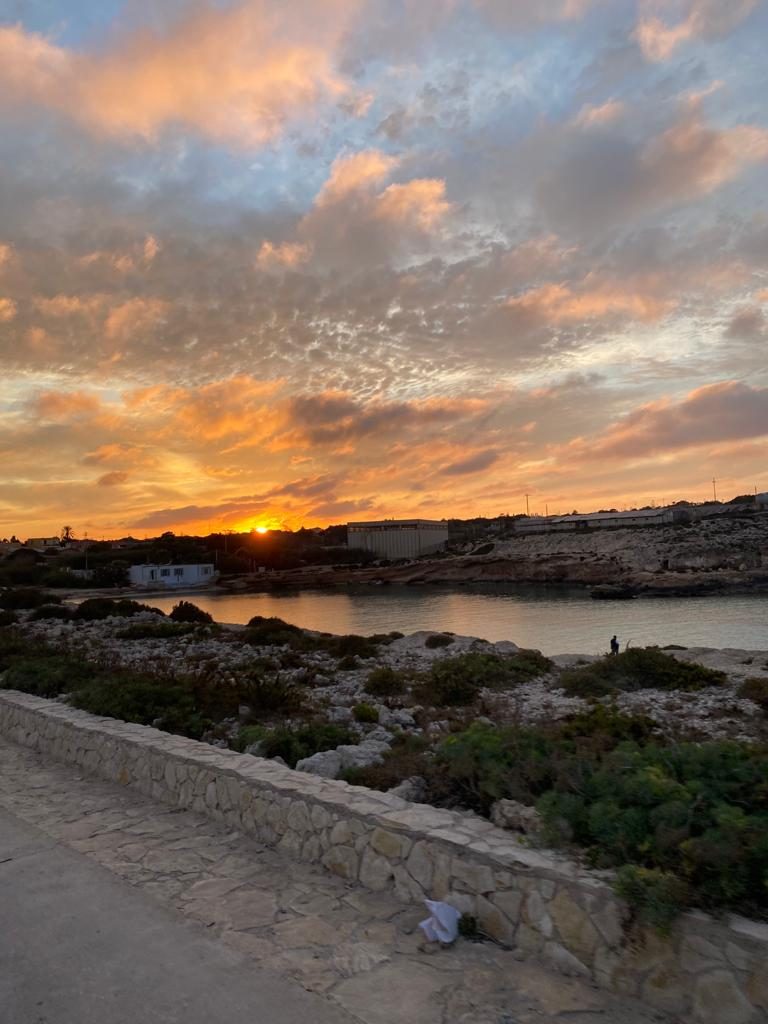 Galleria foto 'Lampedusa, nell’isola simbolo dell’accoglienza un week end di speranza per la rinascita del turismo' - foto 5
