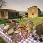 Turismo, Coldiretti: “1,5 miliardi spesi a tavola da italiani in vacanza”