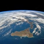 In Sicilia “sbranati” oltre quattrocento chilometri di costa, ma non si è fermato l’assalto del cemento