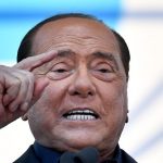 Berlusconi assolto ma non è finita