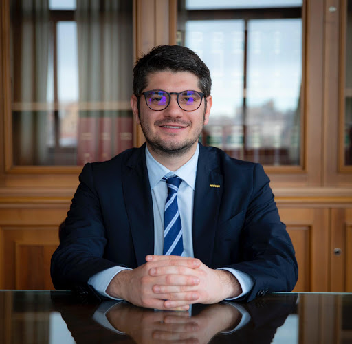 “Dal Governo venti milioni alla Sicilia per il materiale didattico”