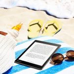 Airpods, e-reader, smartwatch: gli accessori must-have dell’estate