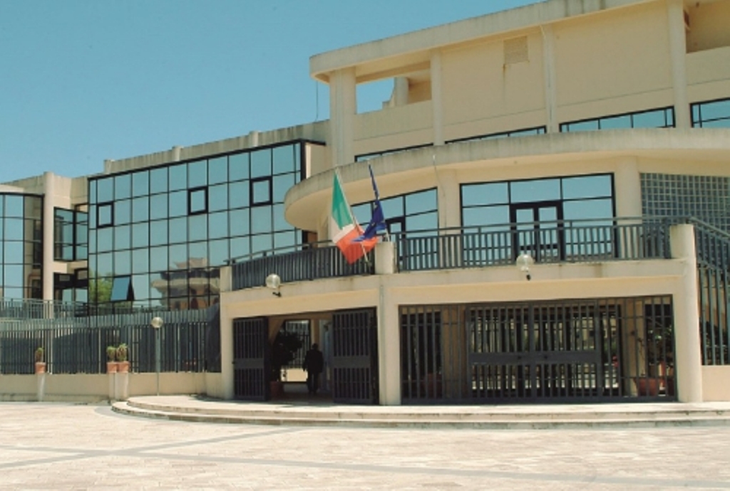 Ex Tribunale di Modica, ipotesi di sede scolastica