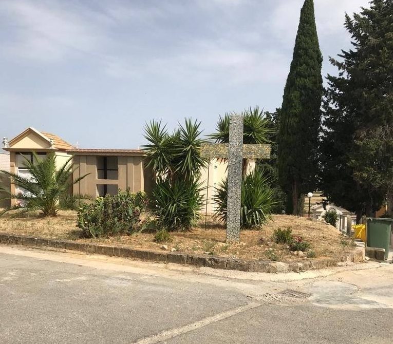 Lavori per l’impianto di cremazione nel cimitero di Delia