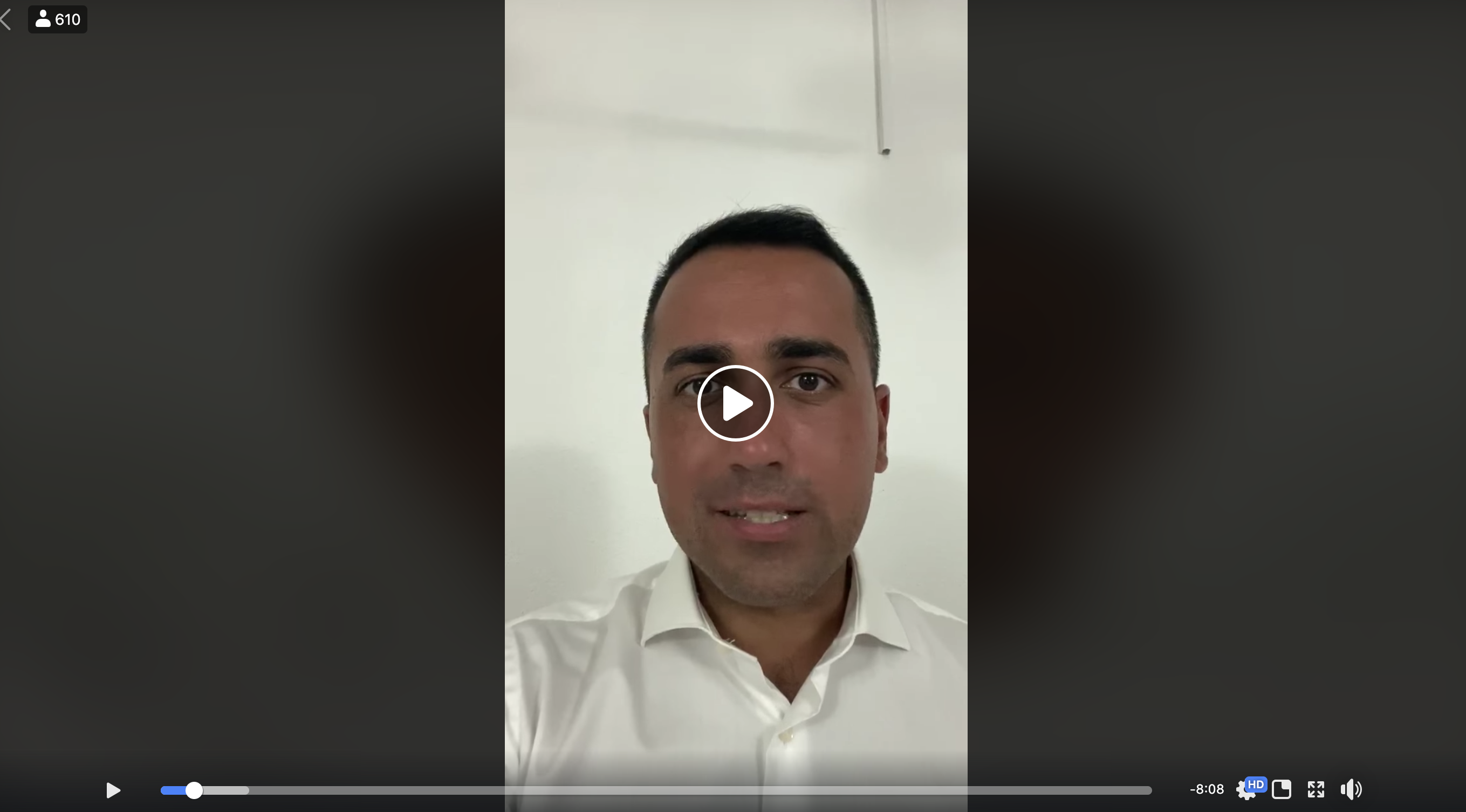 Il M5s rinuncia alla privacy: “Controllateci”