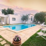 Covid, Pregliasco, “Galateo delle vacanze? Meglio starsene a casa”