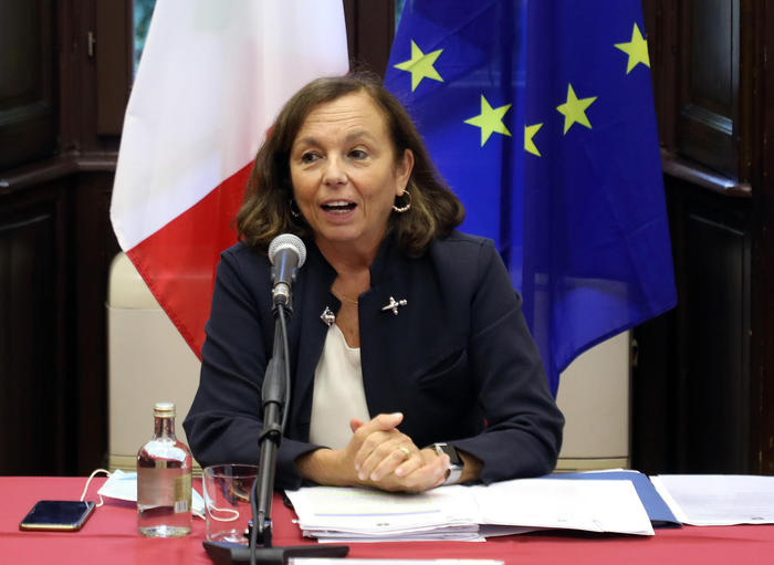 Governo, “Gli attacchi di Salvini danneggiano tutti”