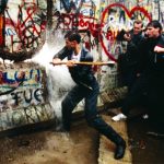 L’ideologia paralizza