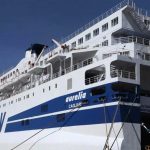 Migranti, sbarchi continui, Lampedusa al collasso