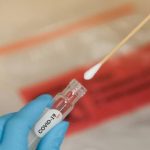 Tamponi, quarantena e stretta sulle discoteche, nuove misure anti-Covid