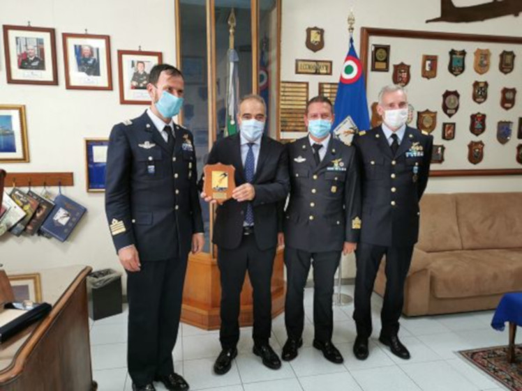 Il Sottosegretario alla Difesa a Catania, in visita a Sigonella