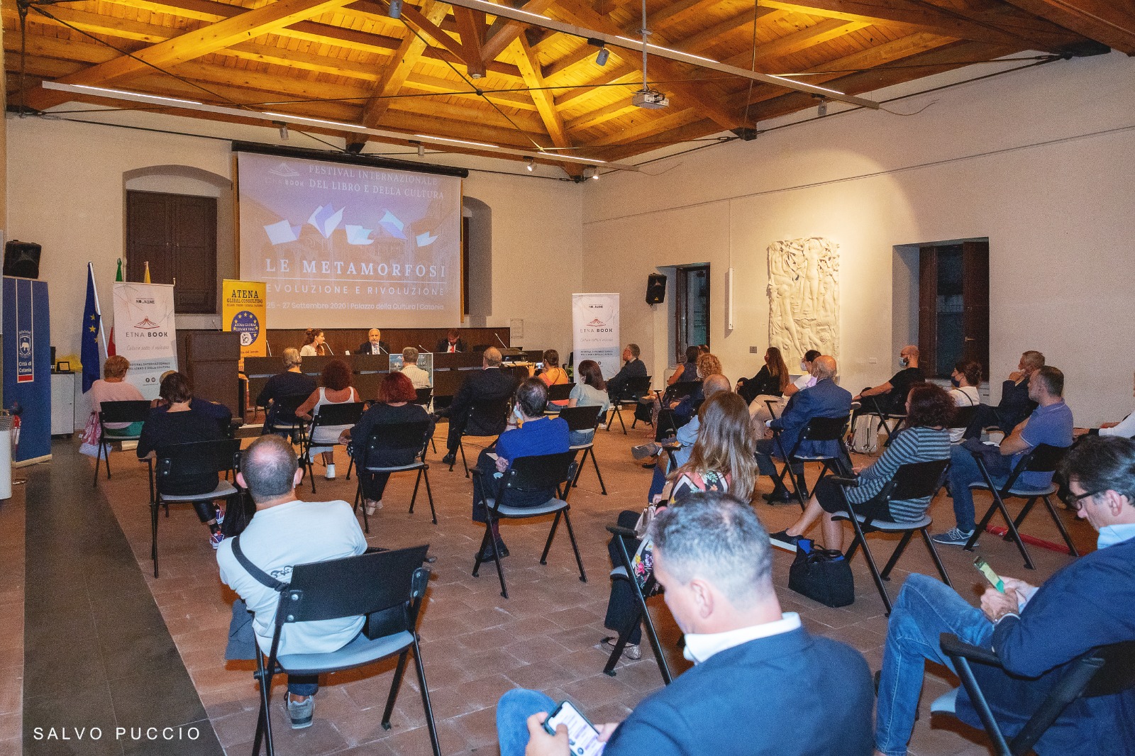 Etnabook, boccata di cultura sotto il Vulcano