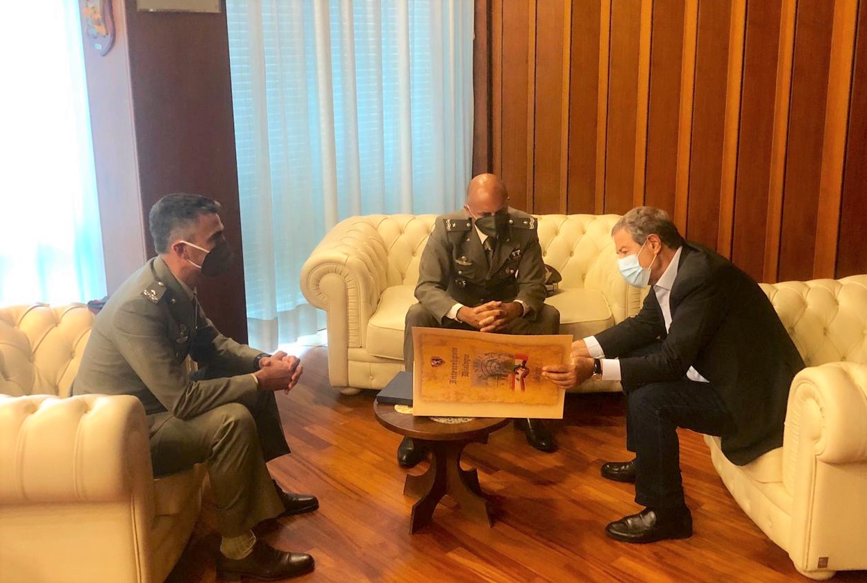 Esercito, Brigata Aosta, visita di commiato del generale Pisciotta a Musumeci