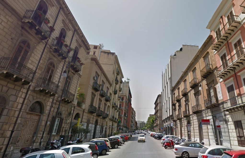 Palermo, nuovi arredi per la via Emerico Amari