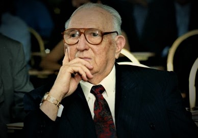 Belpasso, una statua per il Cavalier Francesco Condorelli