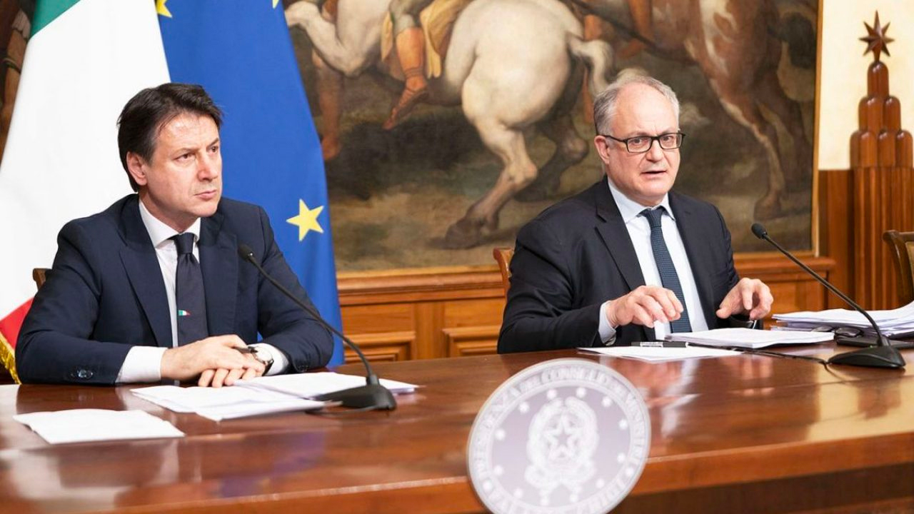 Fact check sugli aiuti introdotti dai decreti liquidità e rilancio e le novità del decreto di agosto Fact check sugli aiuti introdotti dai decreti liquidità e rilancio e le novità del decreto di agosto