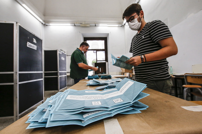 Referendum Giustizia, il dovere di informare i cittadini