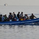 Migranti nuovi sbarchi a Lampedusa, l’hotspot scoppia