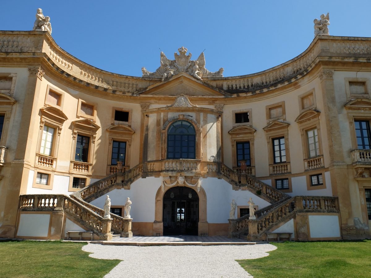 Turismo, gli stranieri scoprono le residenze storiche Turismo, gli stranieri scoprono le residenze storiche