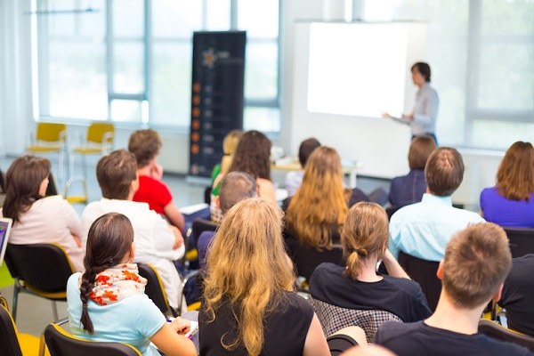 Formazione professionale, in 61 riammessi con riserva all’Albo