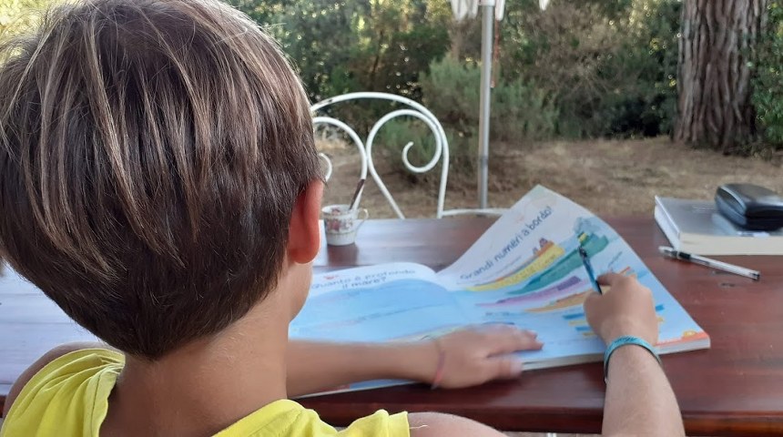 Scuola parentale, in crescita le famiglie che la scelgono