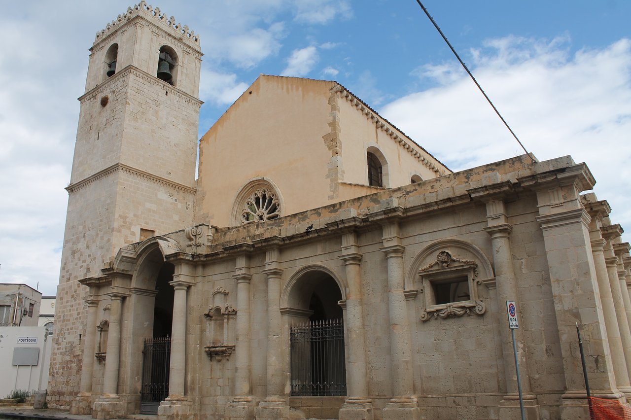 Raccolta fondi per il sagrato di Santa Lucia al Sepolcro