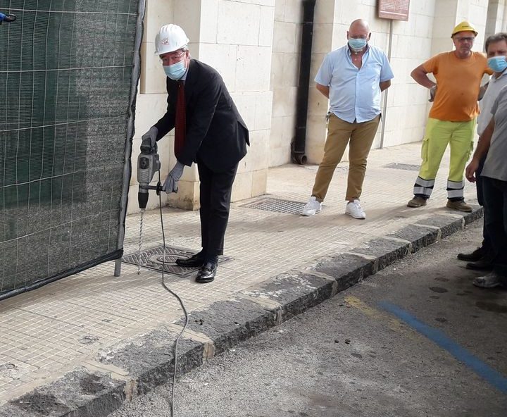 Gela diventa un grande cantiere a cielo aperto Gela diventa un grande cantiere a cielo aperto