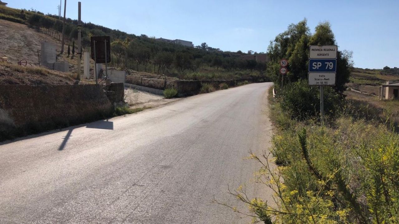 Agrigento, manutenzione sulle strade provinciali Agrigento, manutenzione sulle strade provinciali